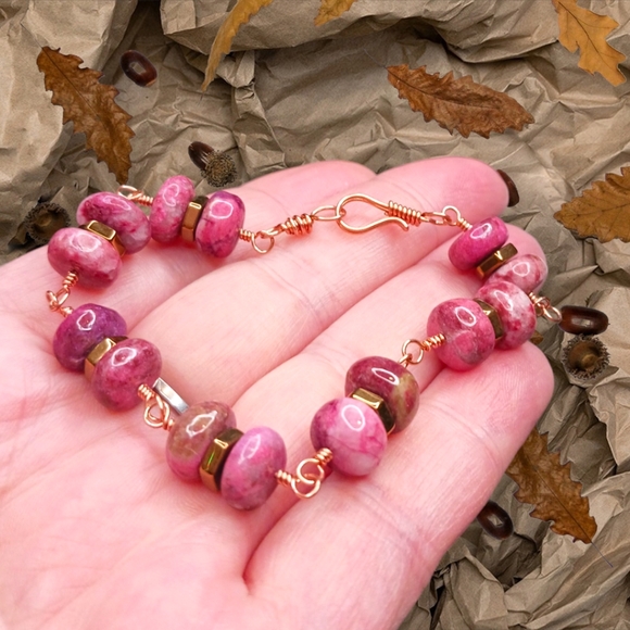 Artisan Thulite and Hematite Wire Wrap Gemstone Bracelet - Picture 1 of 5